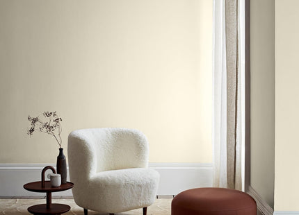 Crown Retail Core Emulsion Matt Soft Linen 2.5 Litre