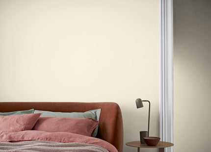 Crown Retail Core Emulsion Matt Soft Linen 2.5 Litre