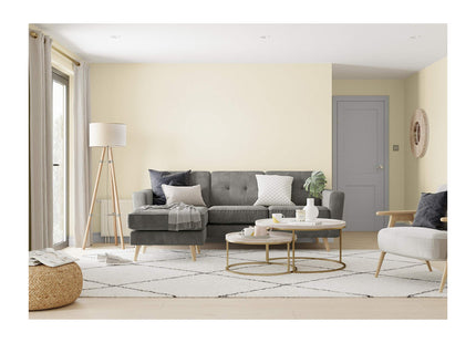 Dulux Silk Emulsion Paint For Walls And Ceilings - Daffodil White 2.5 Litre