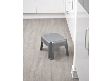 Addis Step Stool Solid, Metallic Silver, 1 510044