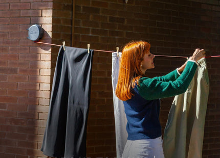 Vileda Single Cordomatic Retractable Washing Line, 15m, Holds up to 15kg