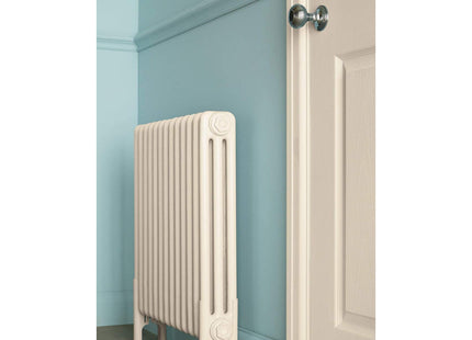 Crown Retail Non Drip Satin Antique Cream 0.75 Litre