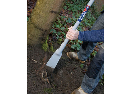 Spear & Jackson 2422NB Neverbend Carbon Root Breaker