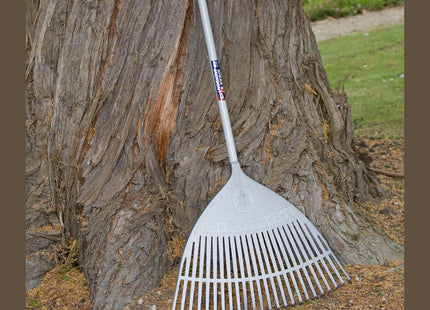Spear & Jackson Neverbend Carbon Plastic Leaf Rake Steel Shaft 3884NB