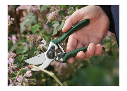 Spear & Jackson 6659KEW Kew Gardens Collection Heavy Duty Bypass Secateurs
