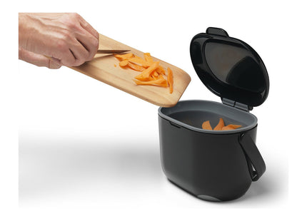 Addis Kitchen Compost Caddy, Black/Grey, 2.5 Litre 515630