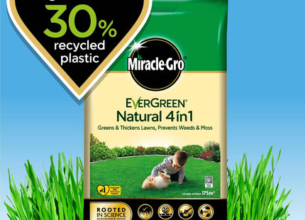 Miracle-Gro Natural 4 in1-Lawn Feed, Weed & Moss Preventor Lawn Fertiliser, 175 m2