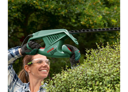 Bosch Electric Hedge Cutter EasyHedgeCut 55 (450 W, Blade Length 55 cm, in Carton Packaging)