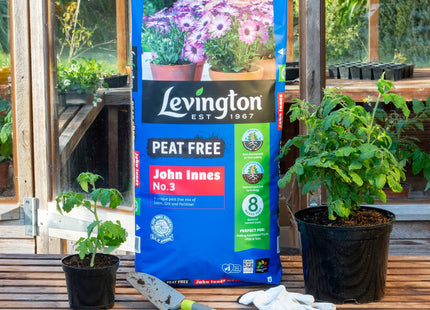 Levington Peat Free John Innes No.3, 25 Litre - Perfect for final potting of plants into Pots or Outdoor Containers, Brown 121130