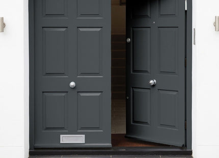 Sandtex 10 Year Multi Surface Satin Paint 750ml Anthracite