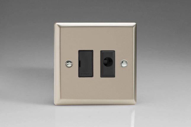 Varilight 13A Unswitched Fused Spur + Flex Outlet Satin Chrome XN6UFOB