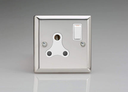 Varilight 1-Gang 15A Round Pin Plug Socket Mirror Chrome XCRP15AW