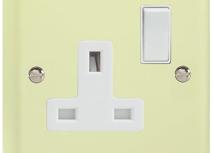 Varilight 1-Gang (Single), 13 Amp Switched Socket, Classic Lily White Chocolate XY4W.WC