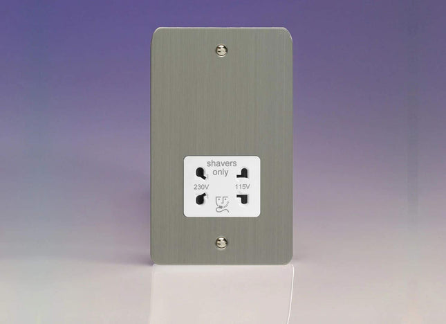 Varilight Dual Voltage Shaver Plug Socket 240V/115V 240V/115V Brushed Steel XFSSSW