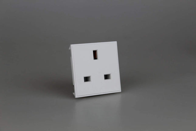 Varilight DSUKW DataGrid White 13A UK Socket Unswitched (2 DataGrid Spaces)