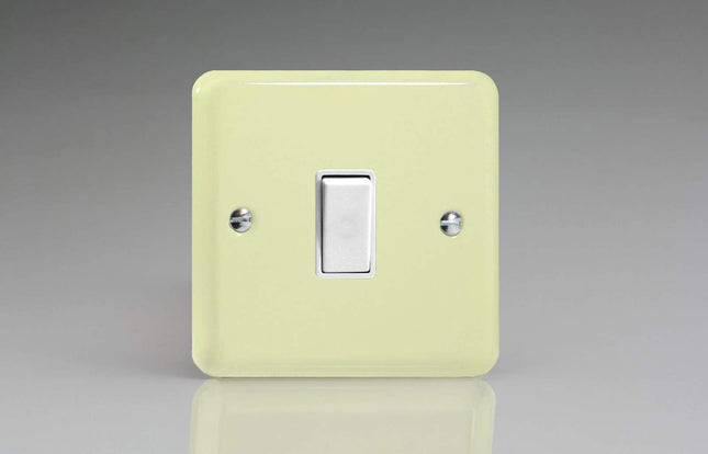 Varilight 1-Gang 10A Intermediate Rocker Light Switch White Chocolate XY7W.WC