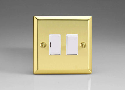 Varilight 1-Gang 13A Switched Fused Spur