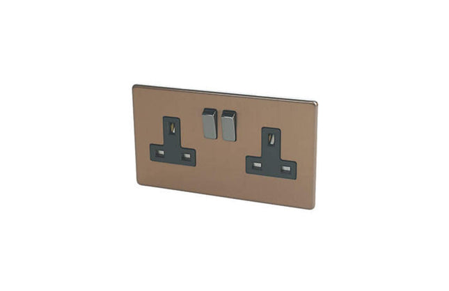 Varilight Flat Plate Screwless Brushed Bronze 2-Gang 13 Amp Switched Plug Socket