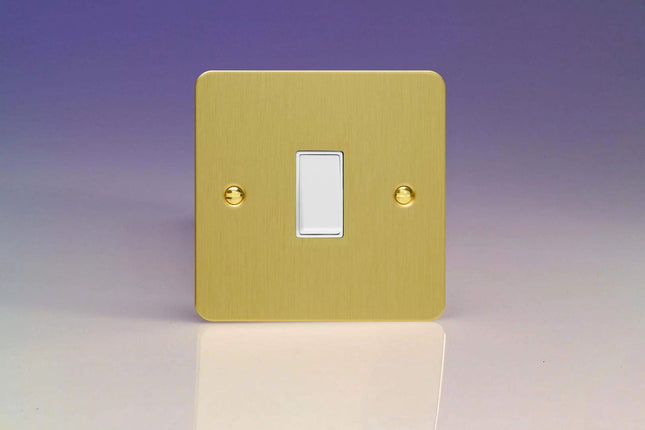 Varilight 1-Gang 10A Retractive Switch Brushed Brass XFBBPW