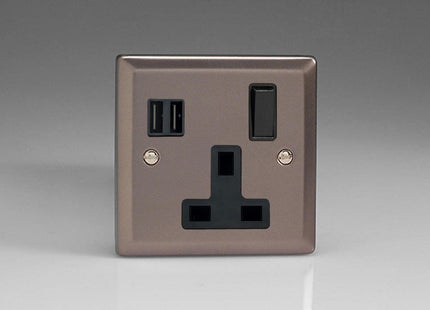Varilight 1-Gang 13A Switched Socket + 2 5V DC 3400mA USB Charging Port