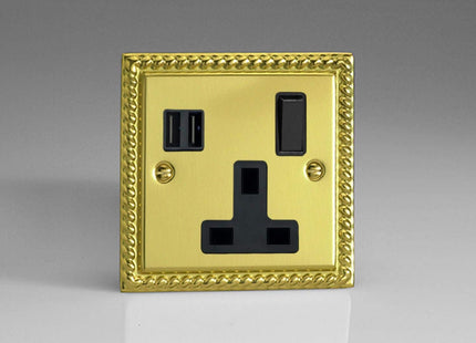 Varilight 1-Gang 13A Switched Socket + 2 5V DC 3400mA USB Charging Port