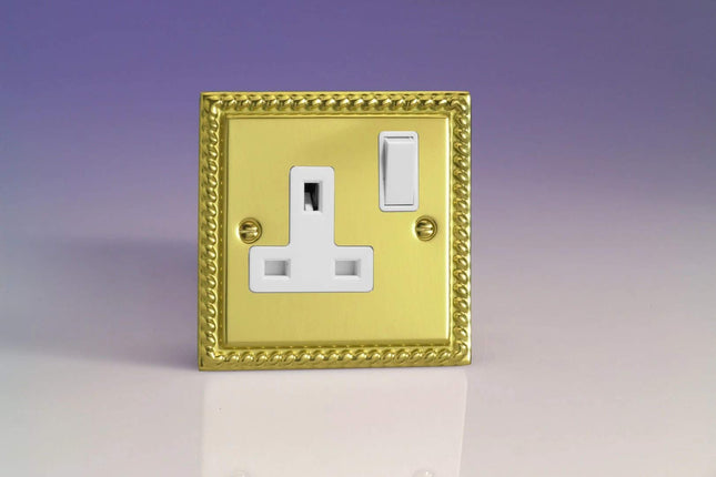 Varilight XG4W 13A Switched Socket White 1-Gang Georgian Brass
