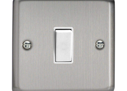 Varilight 1-Gang Intermediate Switch Matt Chrome XS7W