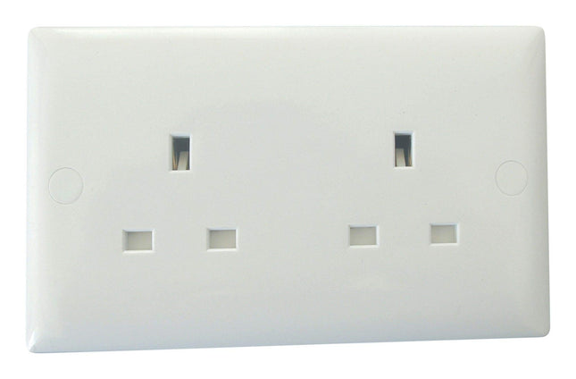 Varilight XO5UW Value Polar White 2-Gang 13A Unswitched Plug Socket