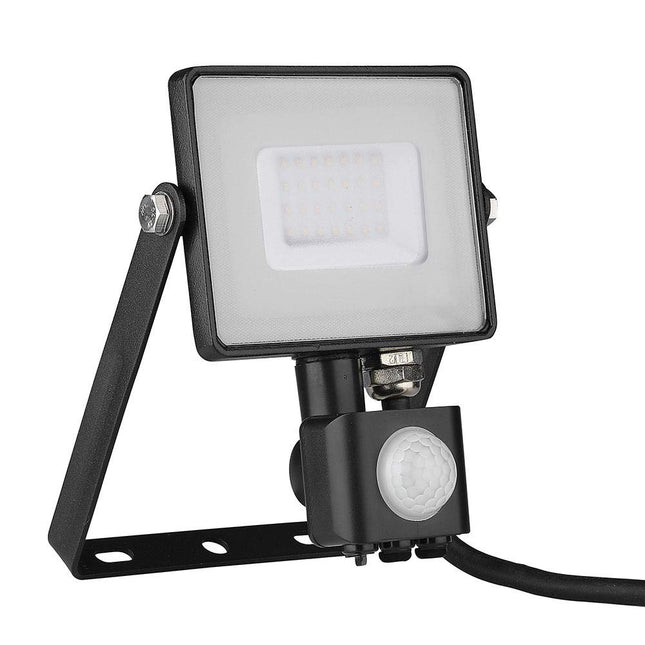 V-TAC 30W With Motion Sensor Waterproof Outside Security Led Floodlight With Samsung Led Body Glass Ip65 Warm 2550 Lumens