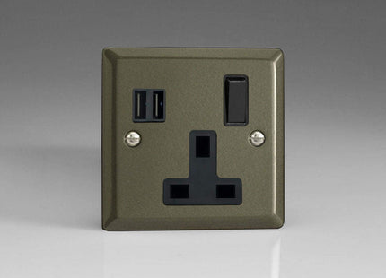 Varilight 1-Gang 13A Switched Socket + 2 5V DC 3400mA USB Charging Port
