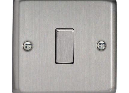 Varilight 1-Gang Intermediate Switch Matt Chrome XS7D