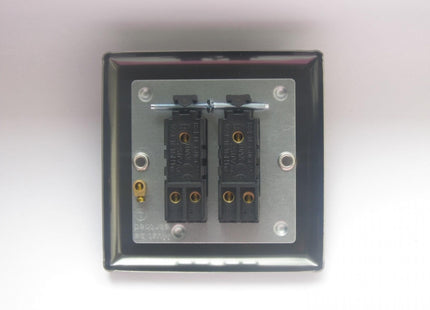 Varilight 2-Gang 10A 1- Or 2-Way Rocker Switch
