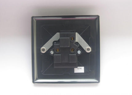Varilight 1-Gang 5A Round Pin Socket 