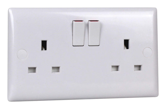 Varilight XO5W 13A Switched Socket 2-Gang