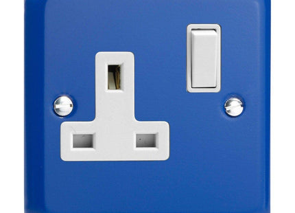 Varilight 1-Gang 13A Double Pole Switched Plug Socket Reflex Blue XY4W.RB