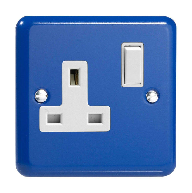 Varilight 1-Gang 13A Double Pole Switched Plug Socket Reflex Blue XY4W.RB