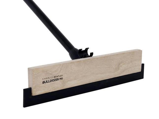 Bulldozer Pro Wooden Squeegee 18In