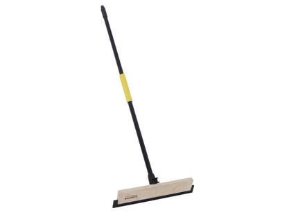 Bulldozer Pro Wooden Squeegee 18In