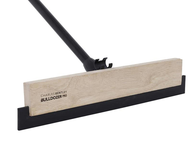 Bulldozer Pro Wooden Squeegee 24In