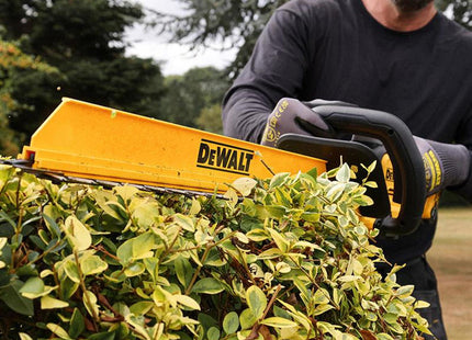 DeWalt XR Hedge Trimmer 18V 610mm Blade, 5.0Ah Li-Ion - DCMHT567P1-GB - Ideal for Garden Care