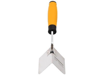 Roughneck External Corner Trowel 3.1/2 X 2.3/8In