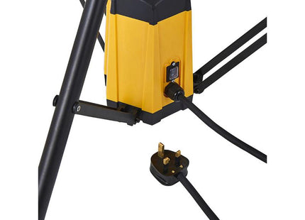 Stanley Lighting Plasterer's Area Light With Outlet Socket 4500 Lumens