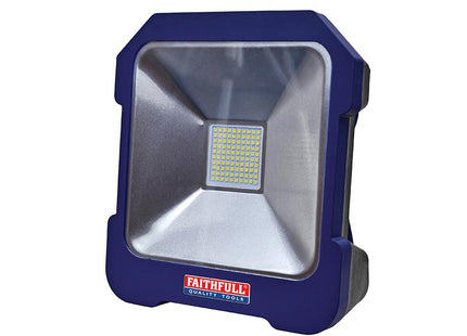 Faithfull Power Plus Smd Led Task Light With Power Take Off 20W 240V