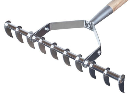 Kent & Stowe Stainless Steel Long Handled Scarifying Rake, FSC