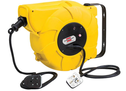 Brennenstuhl Auto Cable Reel 240V 13A 1-Socket 16+2m