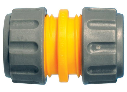 Hozelock 2100 Hose Repair Connector 12.5 - 15Mm (1/2 - 5/8In)