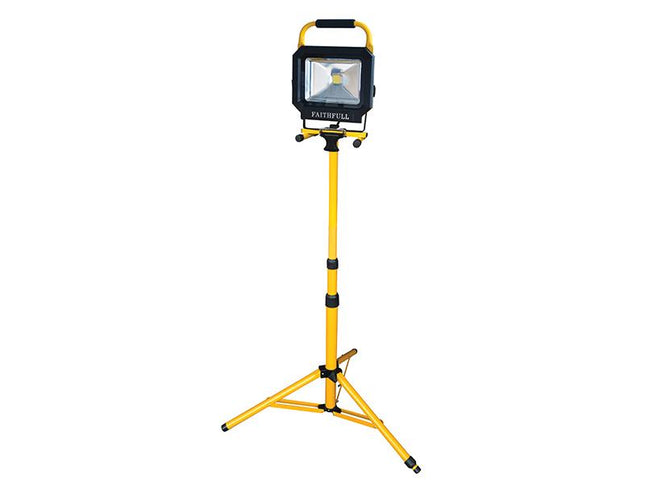Faithfull Power Plus Cob Led Single Pod Tripod Sitelight 30W 2100 Lumens 240V