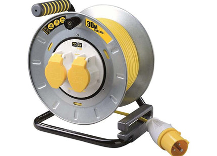 Masterplug Pro-Xt Metal Cable Reel 30 Metre 16A 110 Volt Thermal Cut-Out