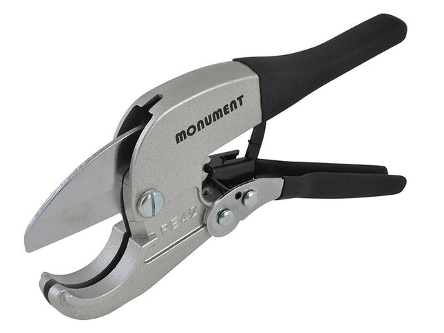 Monument 2645T Ratchet Action Plastic Pipe Cutter 42Mm