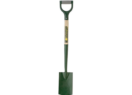 Bulldog Evergreen Border Spade Pd